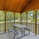 Deluxe South Shore Cindy Cabins 06